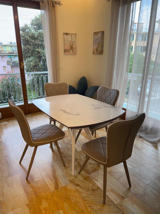 ראפאלו Welcome Riviera -Torre D'Avorio Appartamento 126 Mq Piu'Terrazzo25 Mq - Totalmente Rinnovato- 250 M Dal Centro - Parcheggio A Pagamento 15 Euro Al Giorno Da Prenotare In Anticipo Salvo Dispo -Parking At 15 Euro Per Day To Be Booked In Advance If Avai מראה חיצוני תמונה