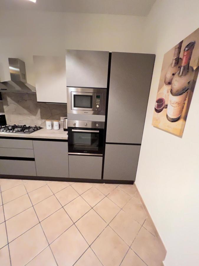 ראפאלו Welcome Riviera -Torre D'Avorio Appartamento 126 Mq Piu'Terrazzo25 Mq - Totalmente Rinnovato- 250 M Dal Centro - Parcheggio A Pagamento 15 Euro Al Giorno Da Prenotare In Anticipo Salvo Dispo -Parking At 15 Euro Per Day To Be Booked In Advance If Avai מראה חיצוני תמונה