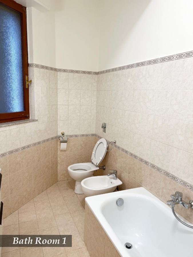 ראפאלו Welcome Riviera -Torre D'Avorio Appartamento 126 Mq Piu'Terrazzo25 Mq - Totalmente Rinnovato- 250 M Dal Centro - Parcheggio A Pagamento 15 Euro Al Giorno Da Prenotare In Anticipo Salvo Dispo -Parking At 15 Euro Per Day To Be Booked In Advance If Avai מראה חיצוני תמונה