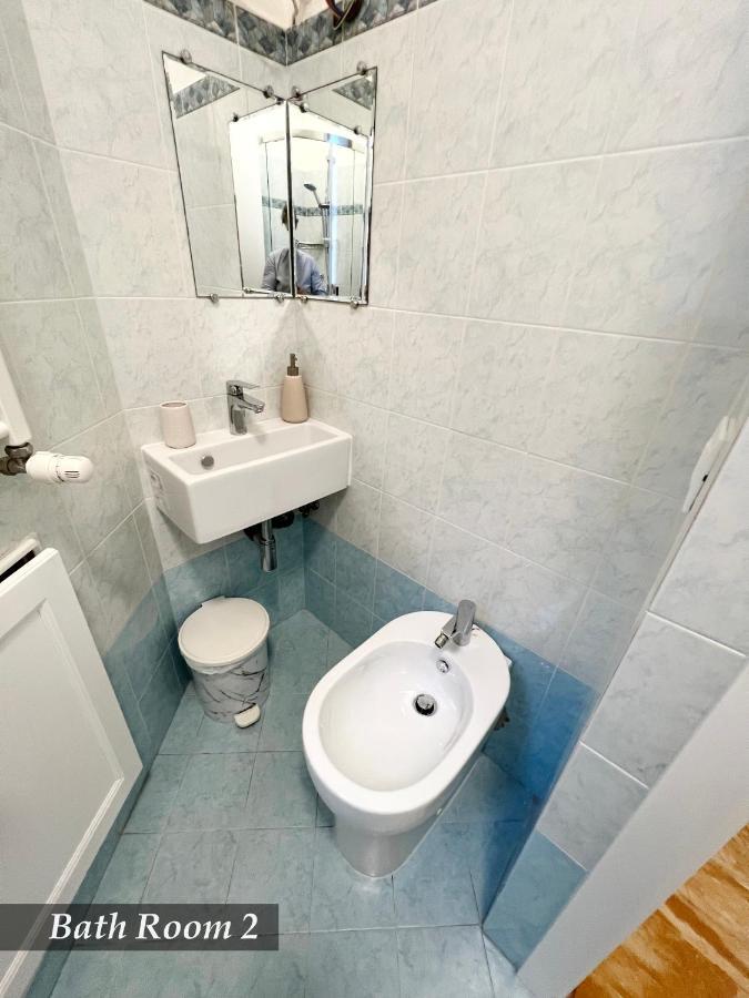 ראפאלו Welcome Riviera -Torre D'Avorio Appartamento 126 Mq Piu'Terrazzo25 Mq - Totalmente Rinnovato- 250 M Dal Centro - Parcheggio A Pagamento 15 Euro Al Giorno Da Prenotare In Anticipo Salvo Dispo -Parking At 15 Euro Per Day To Be Booked In Advance If Avai מראה חיצוני תמונה